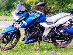 TVS Apache RTR 160 4V